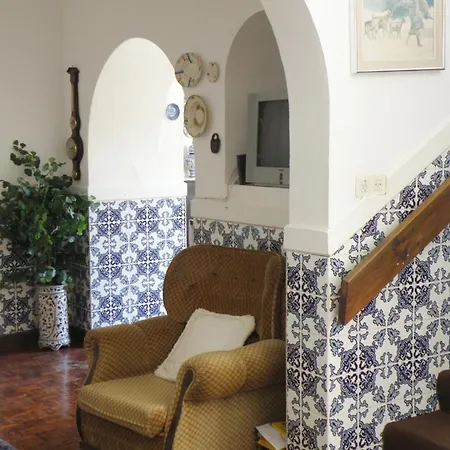 House With Private Pool, Mountain View And Wifi * Praganca