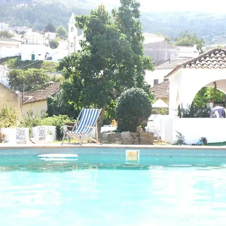 House With Private Pool, Mountain View And Wifi * Praganca